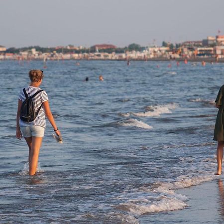 A 3 Passi Dal Mare Apartment Чоджия Екстериор снимка